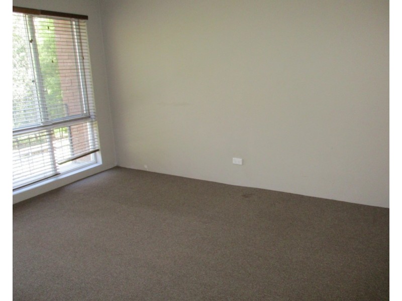 1/6 Cottonwood Crescent, Macquarie Park NSW 2113