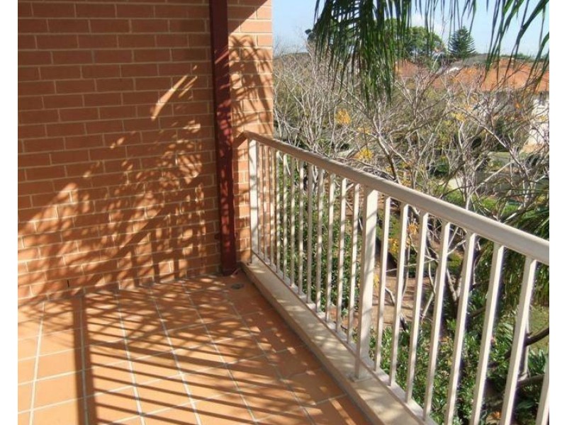 15/1-11 Lancaster Drive, Marsfield NSW 2122