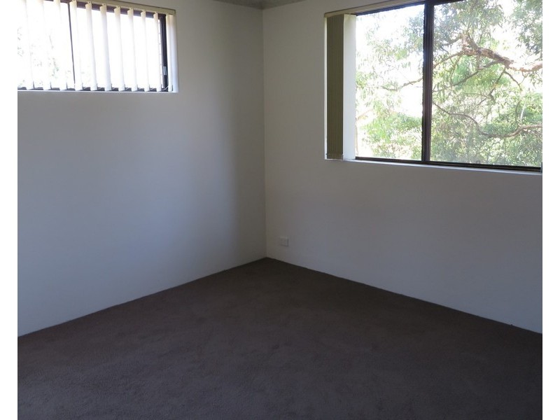 4/9 Cottonwood Crescent, Macquarie Park NSW 2113