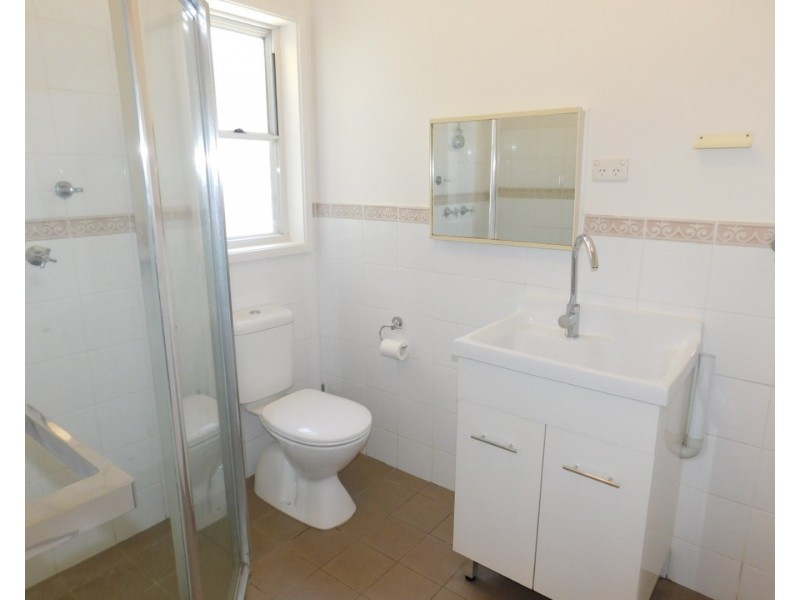 8B Oldfield Road, Seven Hills NSW 2147