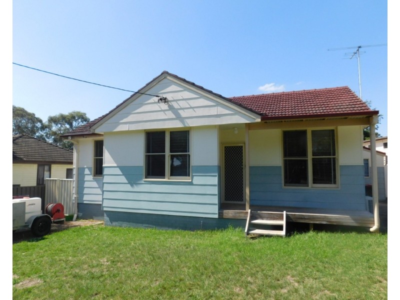 8A Oldfield Road, Seven Hills NSW 2147