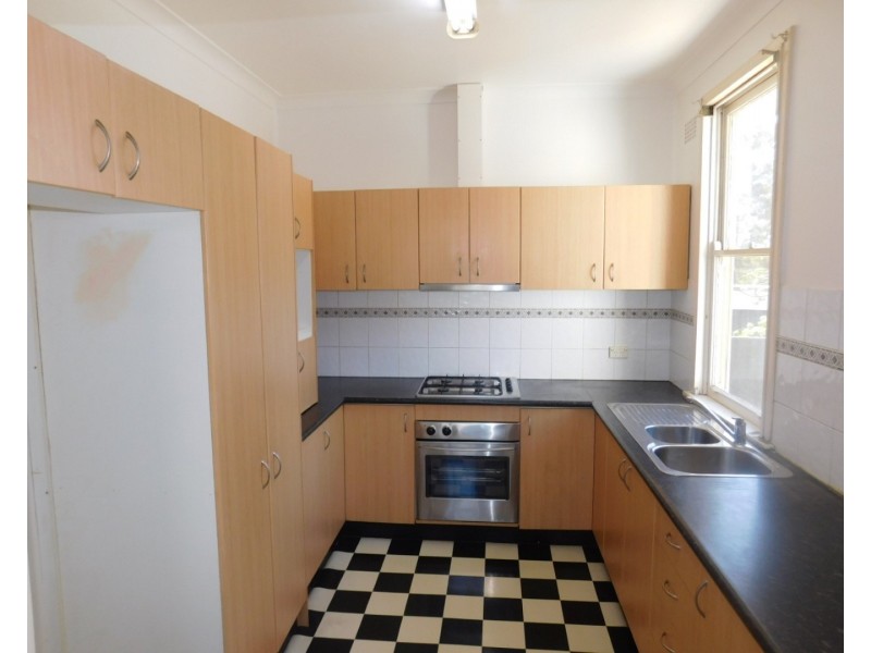 8A Oldfield Road, Seven Hills NSW 2147