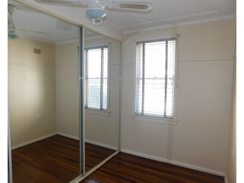 8A Oldfield Road, Seven Hills NSW 2147