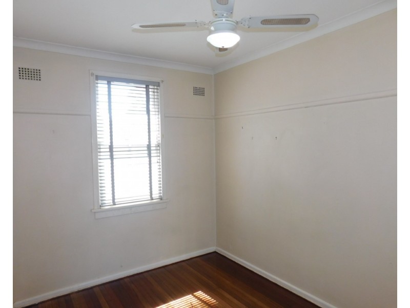 8A Oldfield Road, Seven Hills NSW 2147