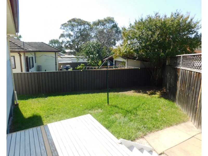 8A Oldfield Road, Seven Hills NSW 2147