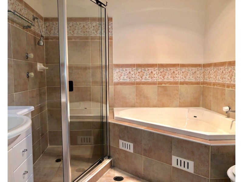 1/123 Oakes Road, Carlingford NSW 2118