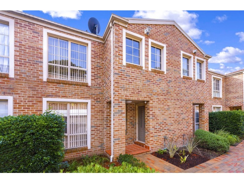 13/2-4 Nile Close, Marsfield NSW 2122