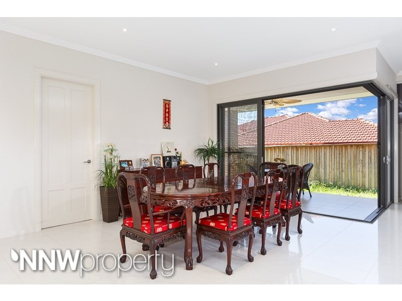 27 Graziers Way, Carnes Hill NSW 2171