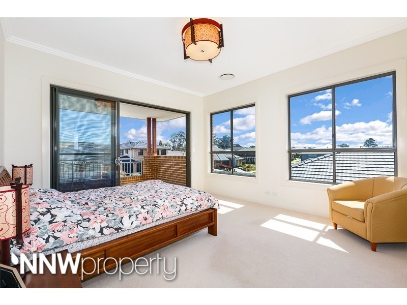 27 Graziers Way, Carnes Hill NSW 2171