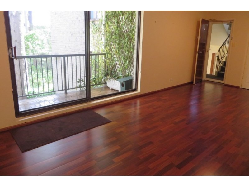 21/205 Waterloo Road, Marsfield NSW 2122