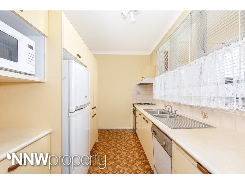 10 Blackburn Avenue, North Rocks NSW 2151