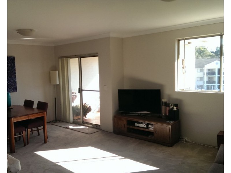 18/6-8 Nile Close, Marsfield NSW 2122