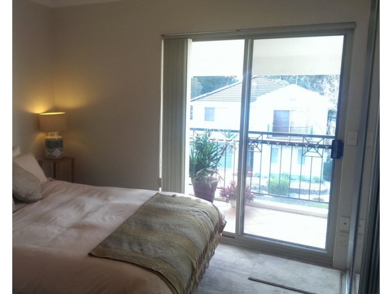 18/6-8 Nile Close, Marsfield NSW 2122