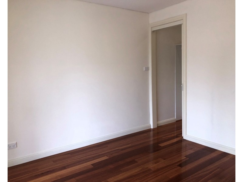 8 Willoughby Street, Epping NSW 2121