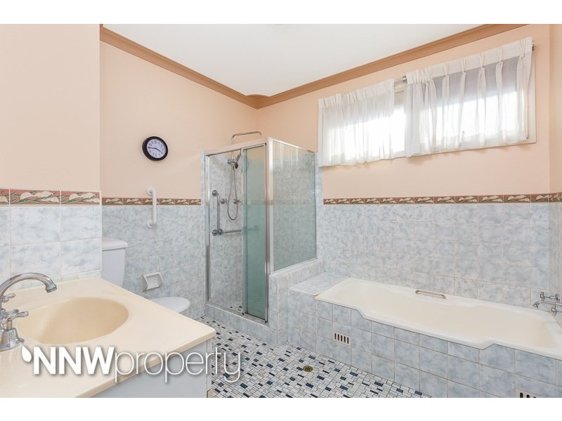 18 Pembroke Road, Marsfield NSW 2122