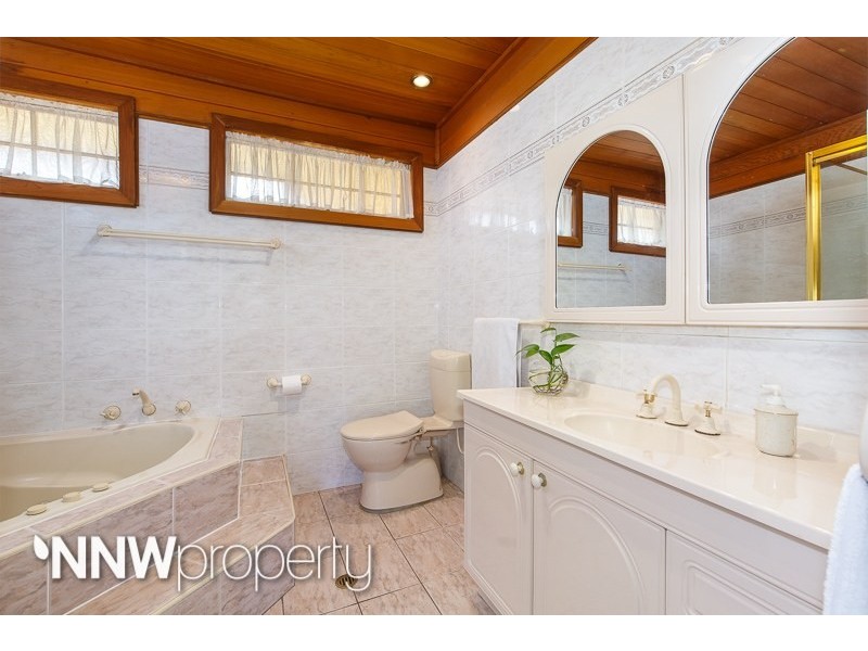 2 Lynden Avenue, Carlingford NSW 2118