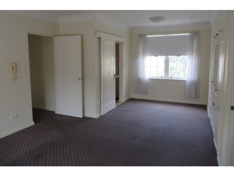 9/4 Surrey Street, Epping NSW 2121