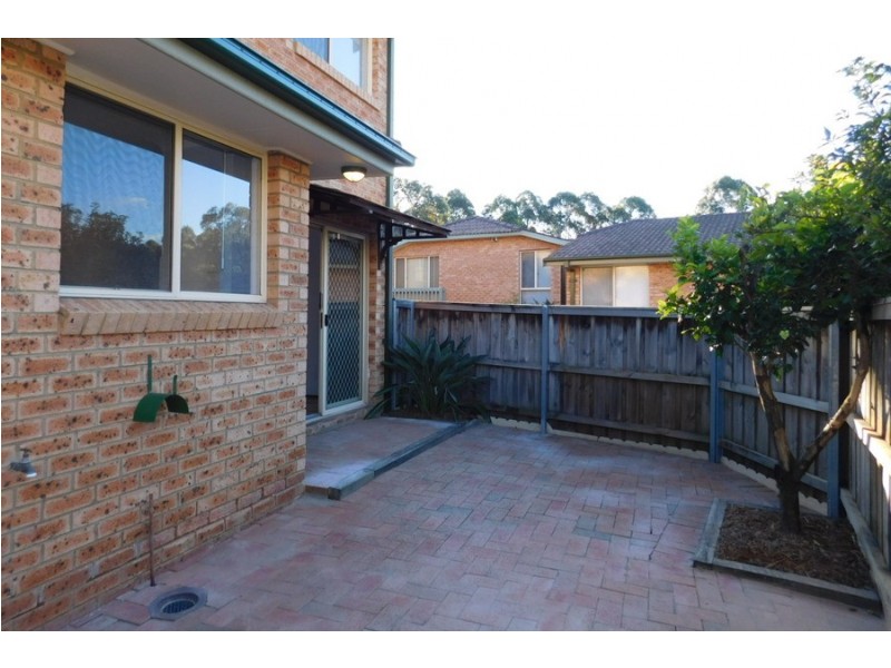 30/2 Freeman Place, Carlingford NSW 2118