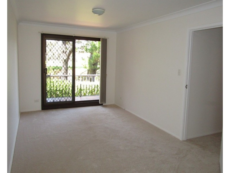 24/13 Busaco Road, Marsfield NSW 2122