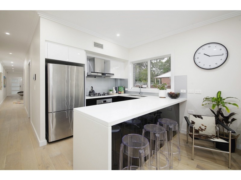 8A Raimonde Road, Eastwood NSW 2122