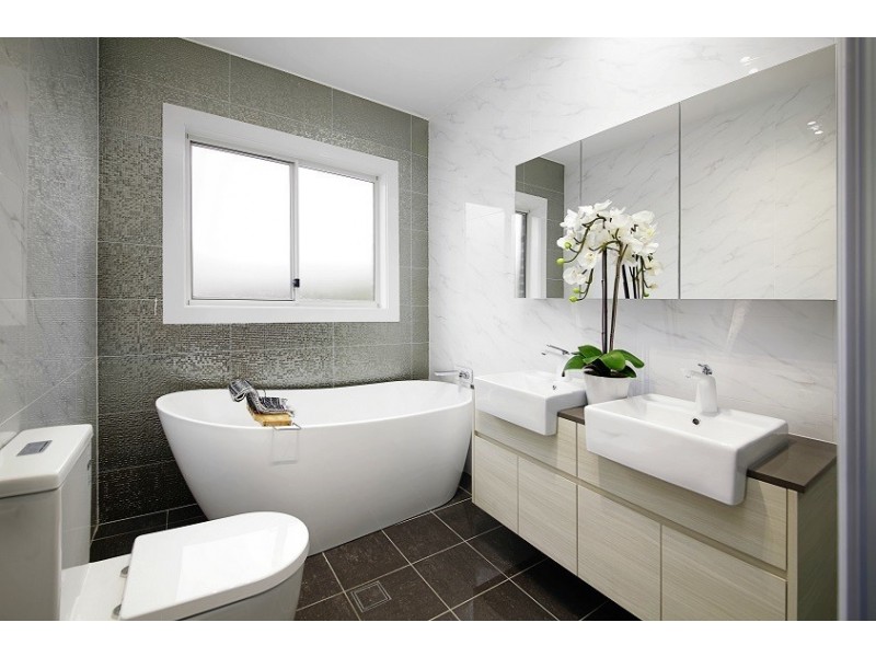 8A Raimonde Road, Eastwood NSW 2122