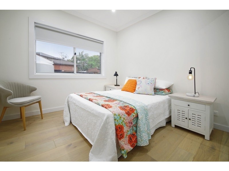 8A Raimonde Road, Eastwood NSW 2122