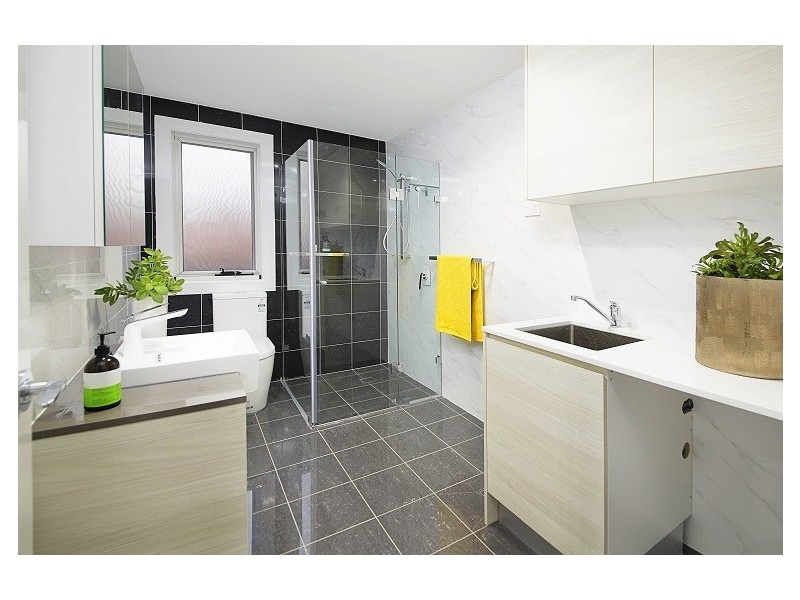 8A Raimonde Road, Eastwood NSW 2122