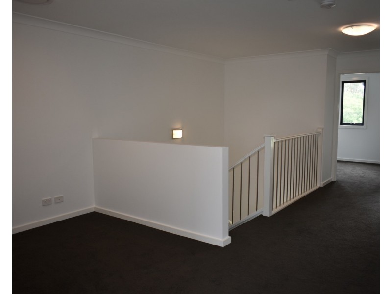 4 Hennesey Way, Kellyville NSW 2155