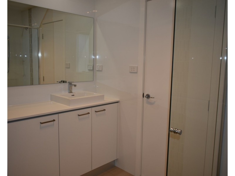 4 Hennesey Way, Kellyville NSW 2155