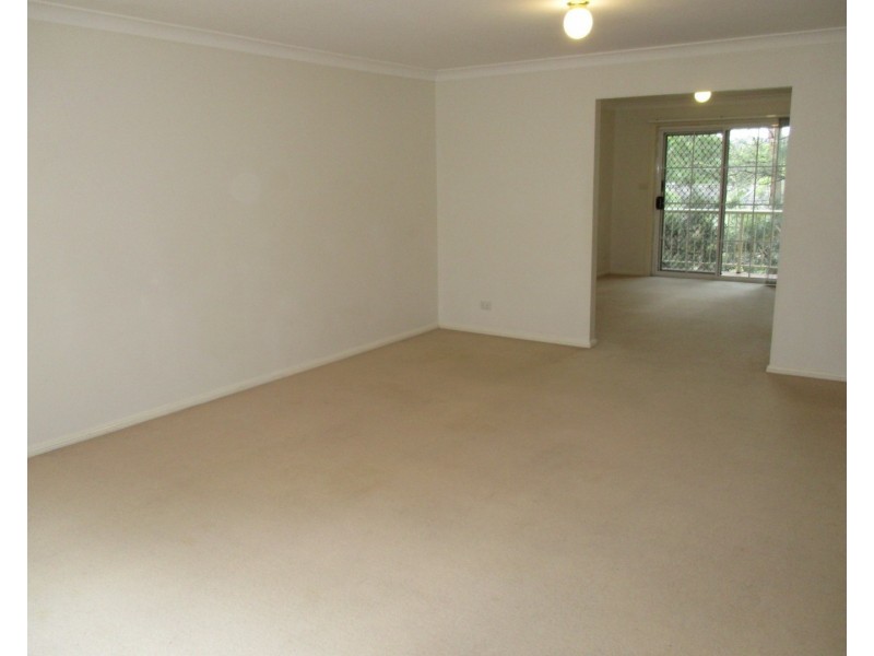2/1-5 Busaco Road, Marsfield NSW 2122