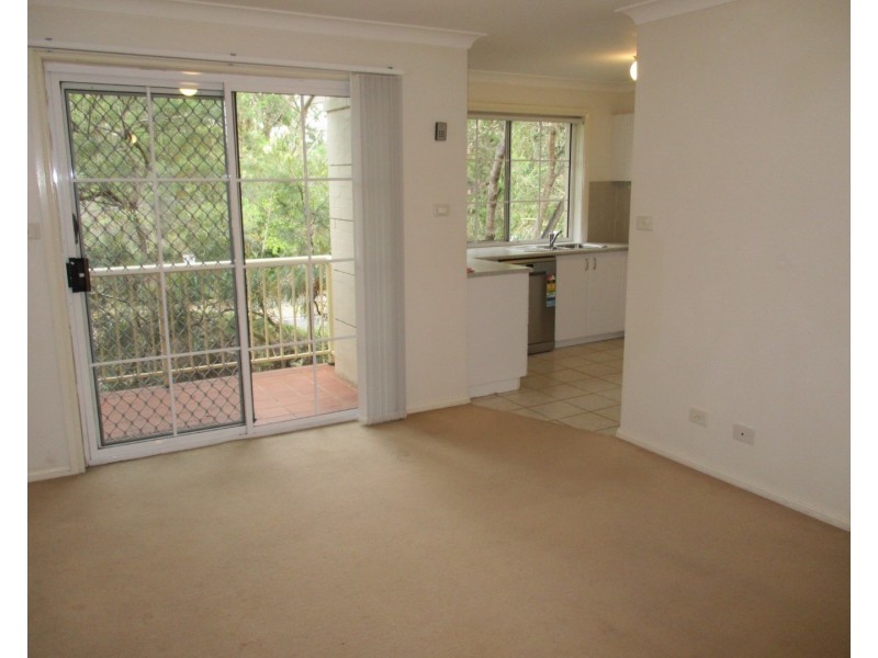 2/1-5 Busaco Road, Marsfield NSW 2122
