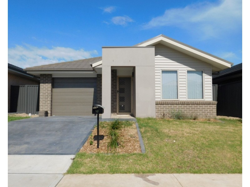 13 L’Estrange Street, Werrington NSW 2747