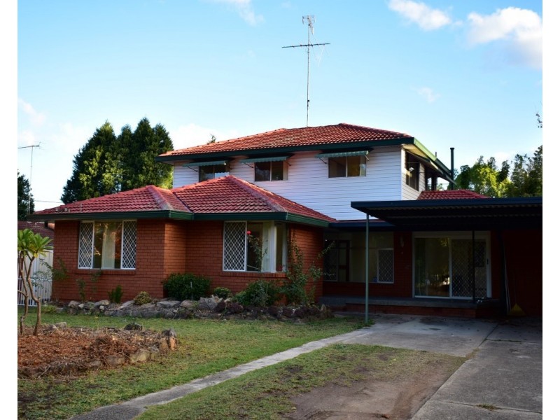 4 Lynden Avenue, Carlingford NSW 2118