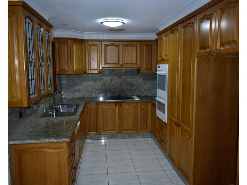 4 Lynden Avenue, Carlingford NSW 2118