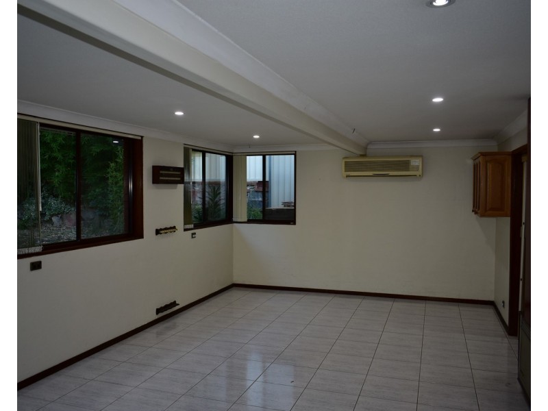 4 Lynden Avenue, Carlingford NSW 2118