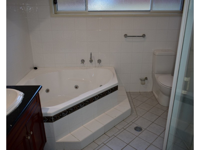 4 Lynden Avenue, Carlingford NSW 2118