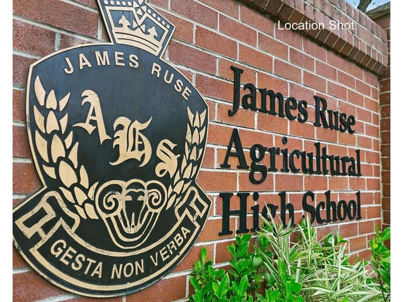 42/40 Strathalbyn Drive, Oatlands NSW 2117