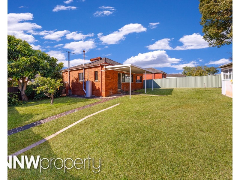 2 Beverley Crescent, Marsfield NSW 2122