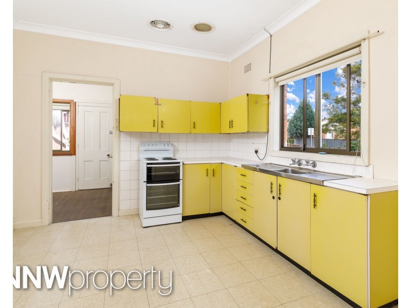 2 Beverley Crescent, Marsfield NSW 2122