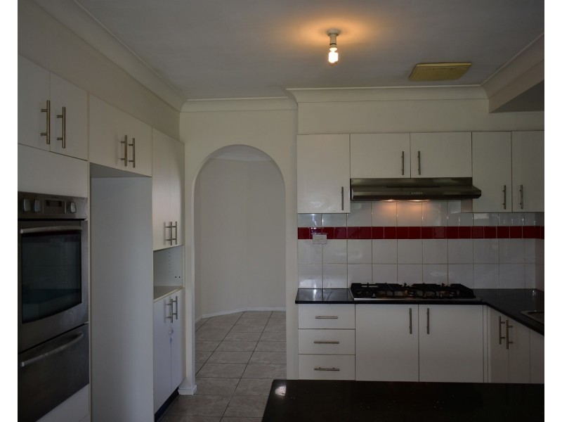 12 Simms Road, Oakhurst NSW 2761