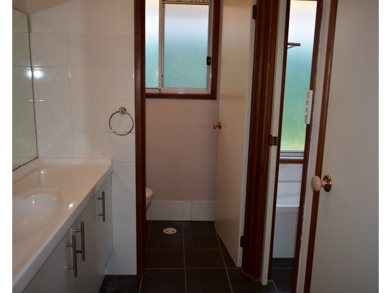 12 Simms Road, Oakhurst NSW 2761