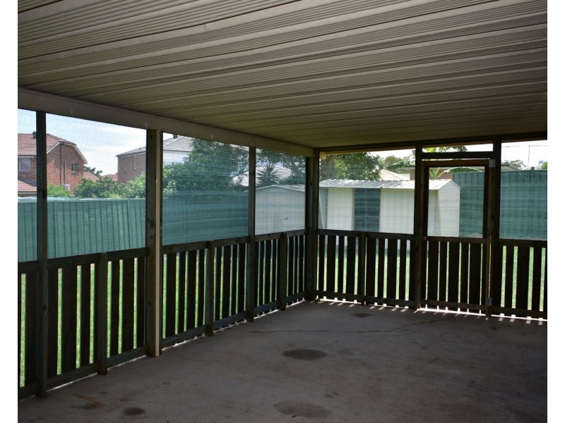 12 Simms Road, Oakhurst NSW 2761