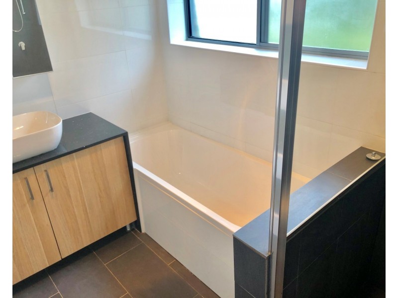 6 Sixth Avenue, Denistone NSW 2114