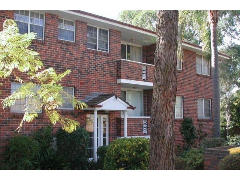 8/207 Waterloo Road, Marsfield NSW 2122