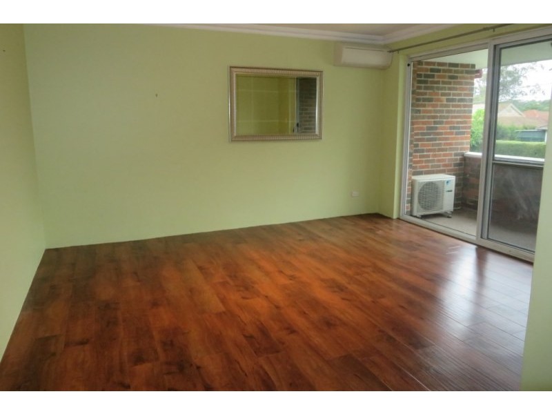 8/207 Waterloo Road, Marsfield NSW 2122