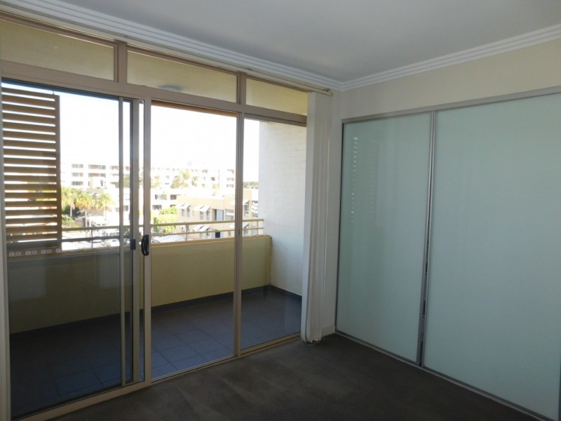 322/4 Stromboli Strait, Wentworth Point NSW 2127