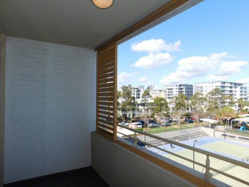 322/4 Stromboli Strait, Wentworth Point NSW 2127