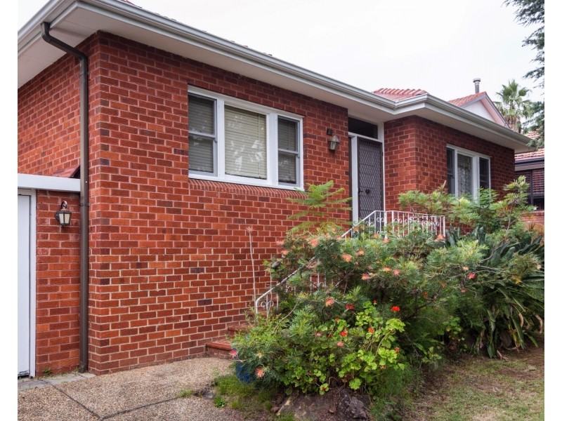25 Oakes Avenue, Eastwood NSW 2122