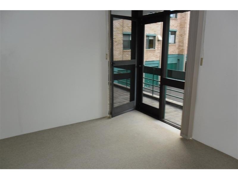 2/24 Edensor Street, Epping NSW 2121
