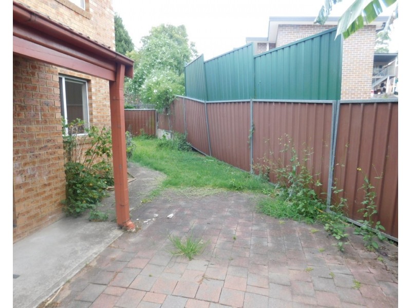 10/9 Trelawney Street, Thornleigh NSW 2120